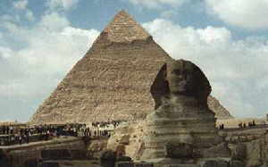 Egypt_Pyramid_sphinx.jpg (7.60 KB)